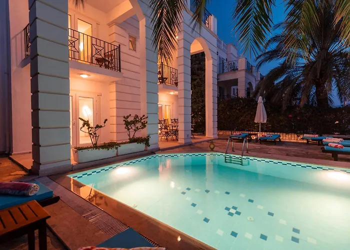 Esinti Βίλα Καλκάν